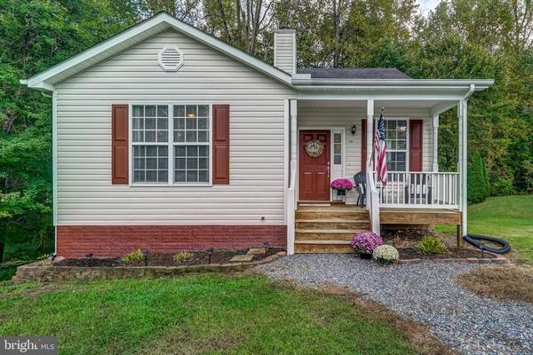 192 REDBUD DR, Louisa, VA 23093