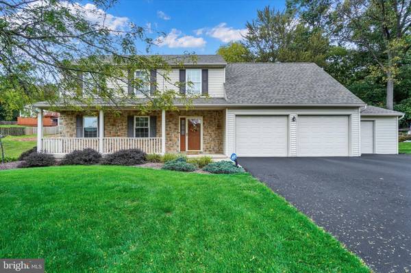 2413 JETTY LN, Columbia, PA 17512