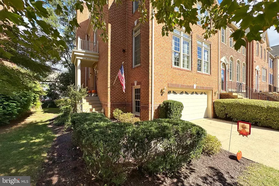 4122 TROWBRIDGE ST, Fairfax, VA 22030