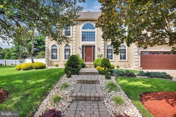 2206 DERBY DR, Cinnaminson, NJ 08077