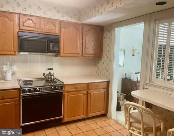 Yardley, PA 19067,61 SUTPHIN PNES
