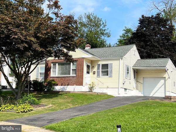 21 FAIRFIELD RD, Claymont, DE 19703