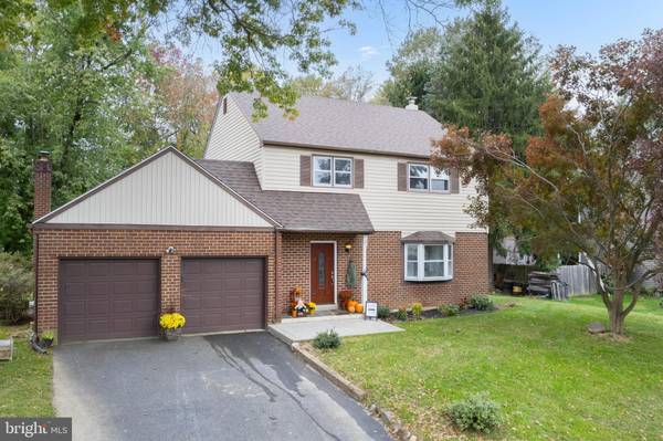 4330 KELLY AVE, Upper Chichester, PA 19061