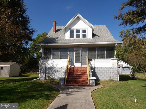 225 N SOMERSET AVE, Crisfield, MD 21817