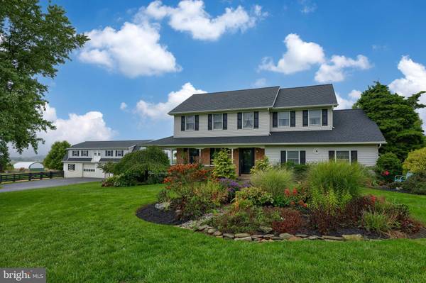 New Holland, PA 17557,128 MENTZER RD