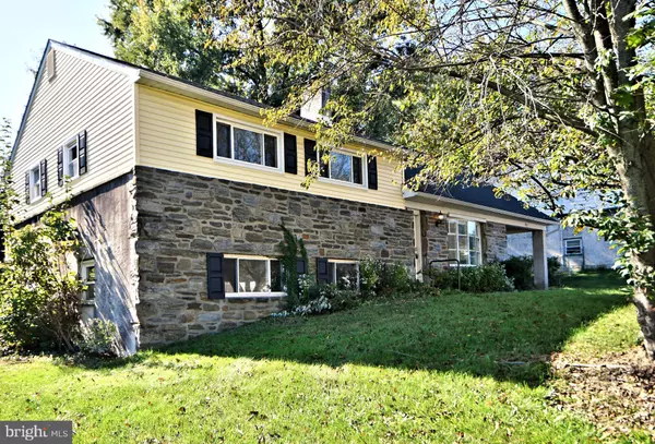 561 W VALLEY FORGE RD, King Of Prussia, PA 19406