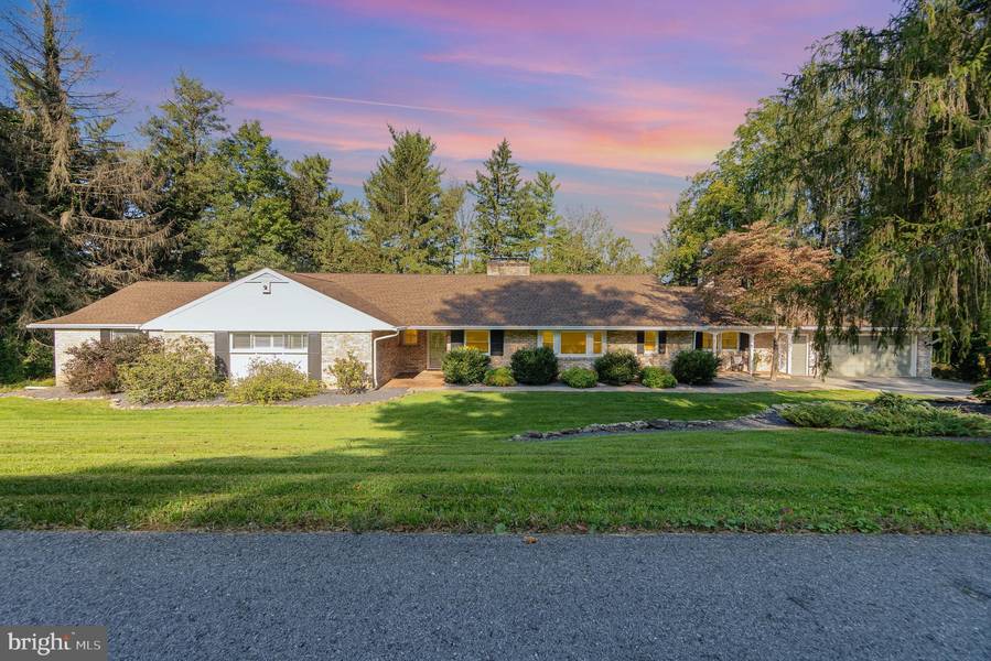 5195 ROCKERY RD, Spring Grove, PA 17362