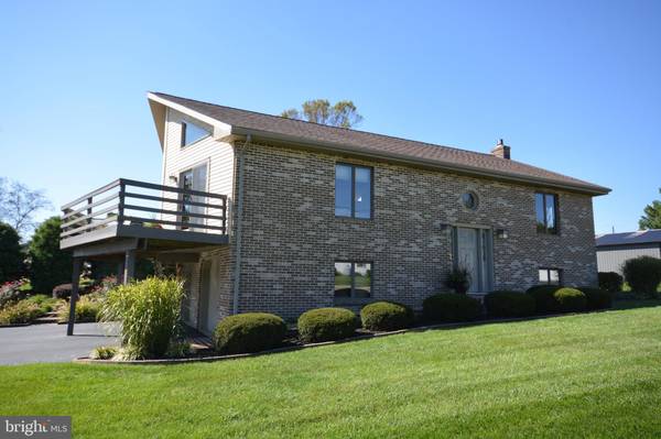 21 ASHLAND AVE, Ephrata, PA 17522