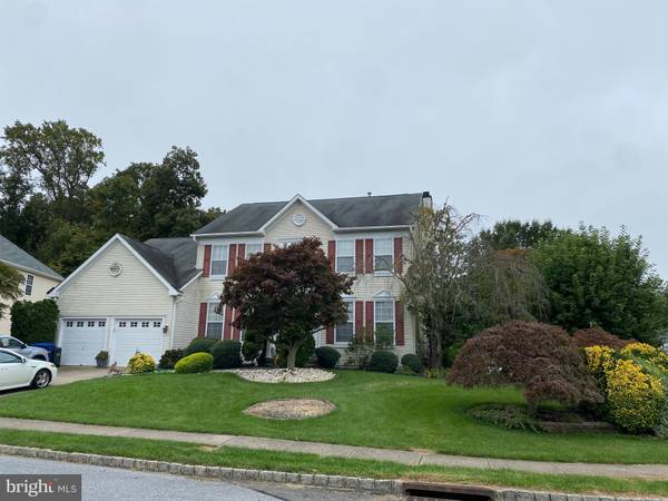 100 ROSEWOOD DR, Bordentown, NJ 08505