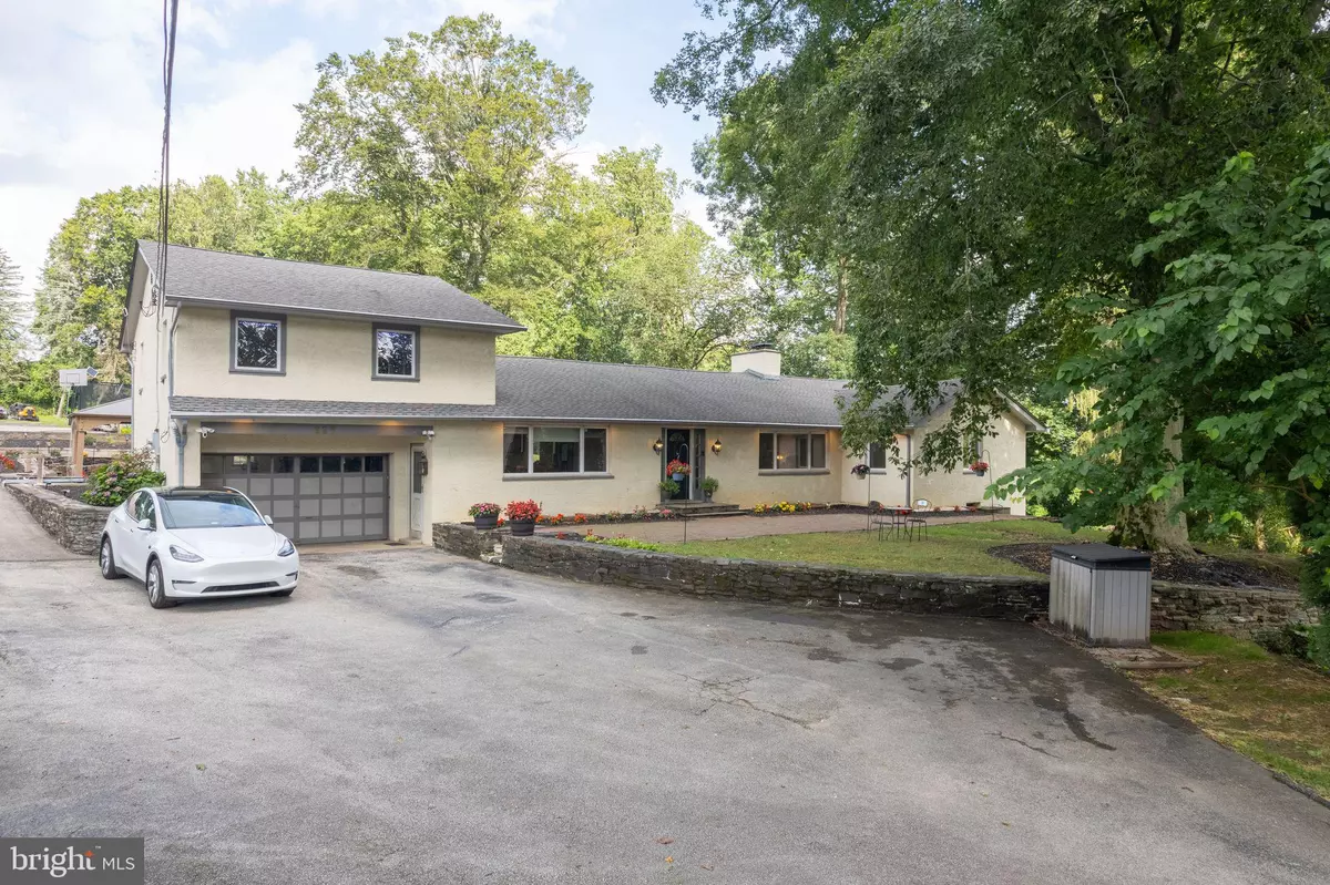 Havertown, PA 19083,627 ELLIS RD