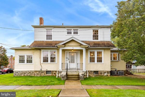 26 S LINDEN AVE, Aldan, PA 19018