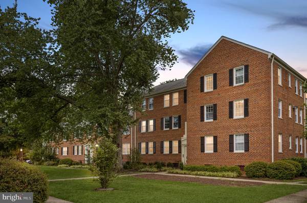 1407 BELLE VIEW BLVD #C2, Alexandria, VA 22307