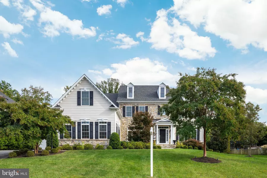 9421 FERRY LANDING CT, Alexandria, VA 22309