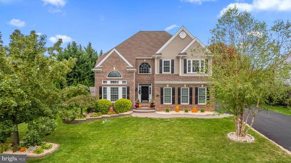 31 MYSTERY ROSE LN, West Grove, PA 19390