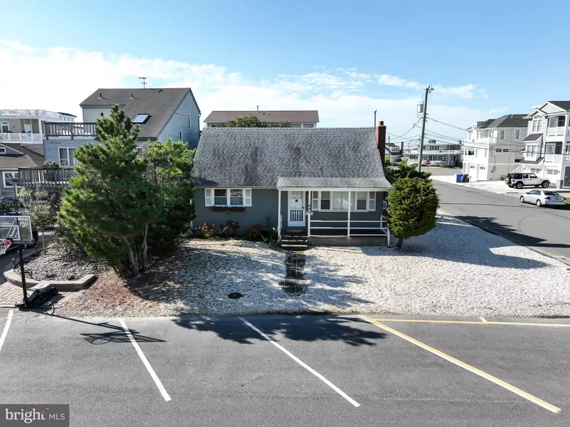 446 AMBER ST, Beach Haven, NJ 08008