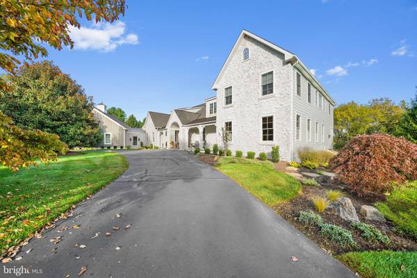 Chadds Ford, PA 19317,379 RING RD