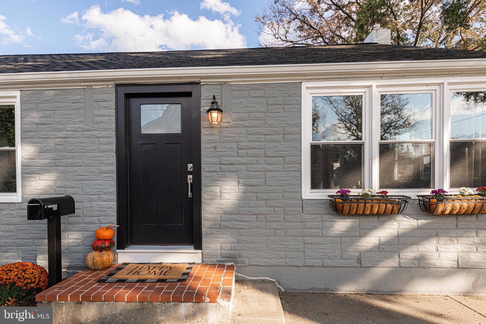 Phoenixville, PA 19460,419 VIRGINIA AVE