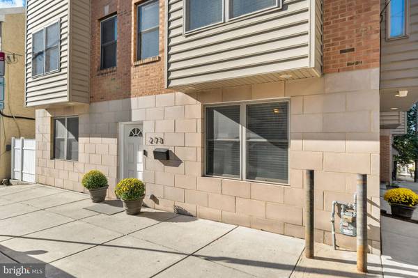 273 GRAPE ST, Philadelphia, PA 19128