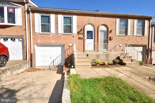 215 GOODFORD RD, Philadelphia, PA 19154