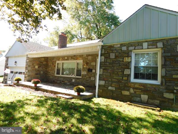 Glenside, PA 19038,220 LIMEKILN PIKE