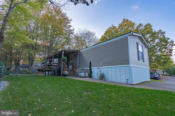 324 WESTGATE DR, Hazle Township, PA 18202