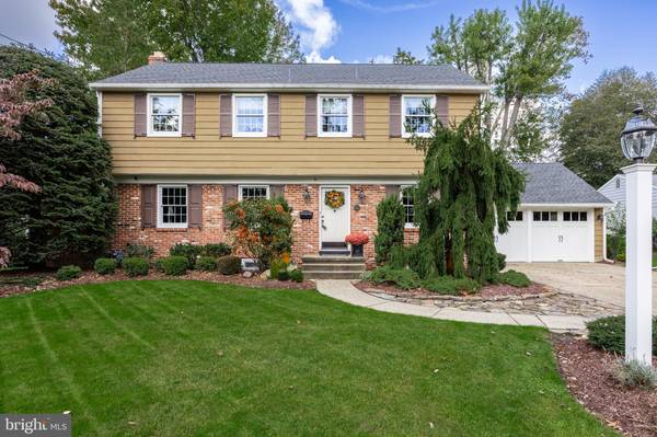 412 BURNING TREE RD, Cherry Hill, NJ 08034