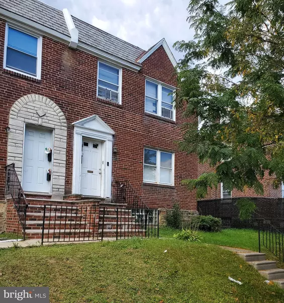 1623 E ROUMFORT RD, Philadelphia, PA 19150