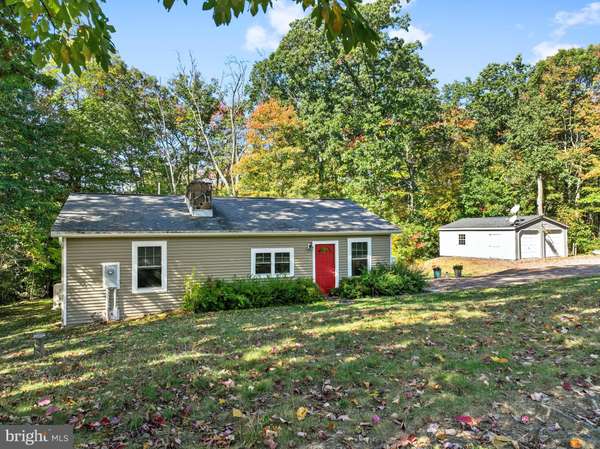 341 TAYLOR RD, Confluence, PA 15424