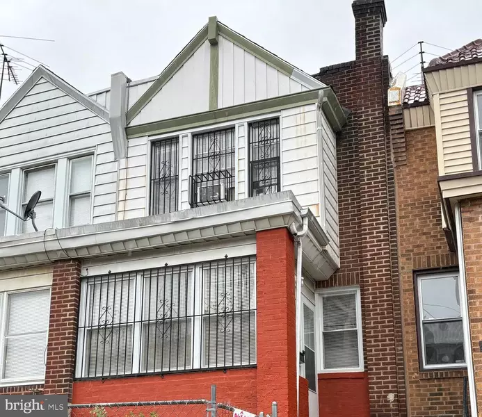 5518 WESTFORD RD, Philadelphia, PA 19120