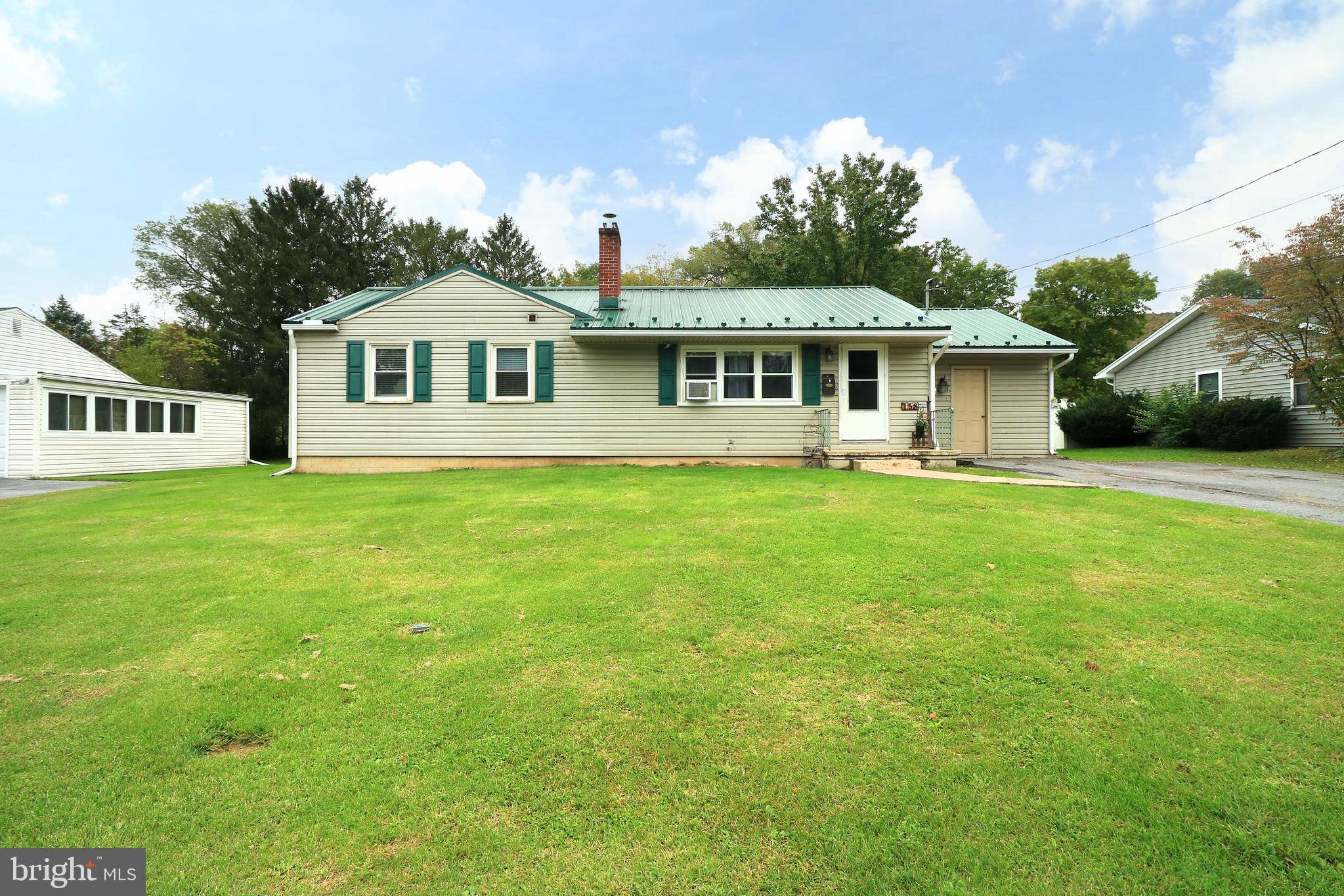 Pleasant Gap, PA 16823,158 MACK AVE