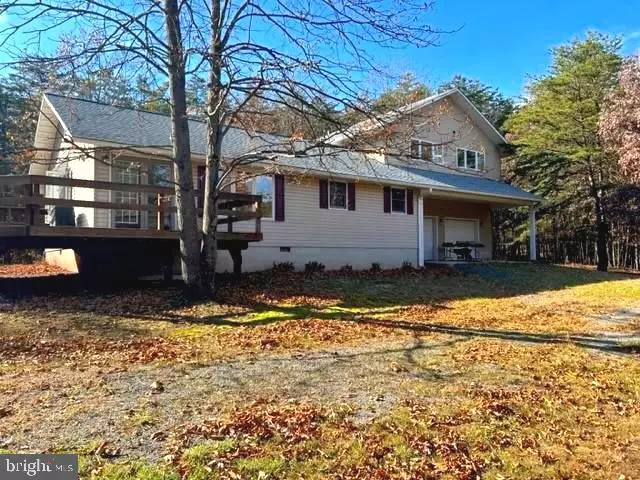 Berkeley Springs, WV 25411,7 LANTERN LN