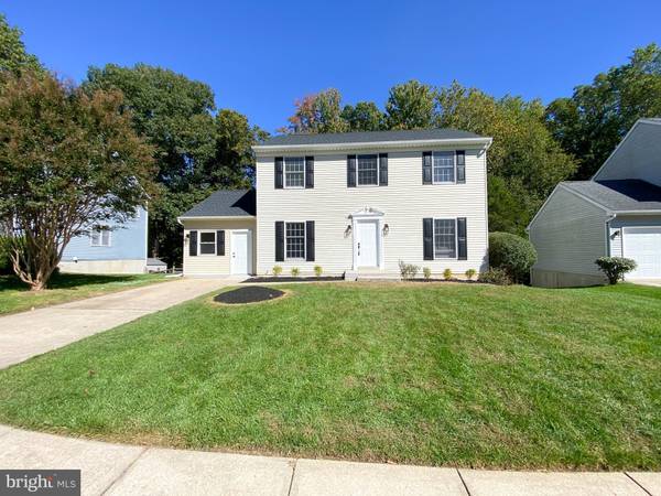 17 GLOUCESTER CT, Newark, DE 19702