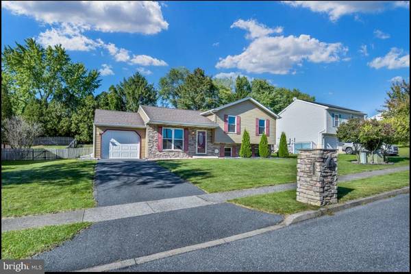 Harrisburg, PA 17110,4608 LAUREL RIDGE DR