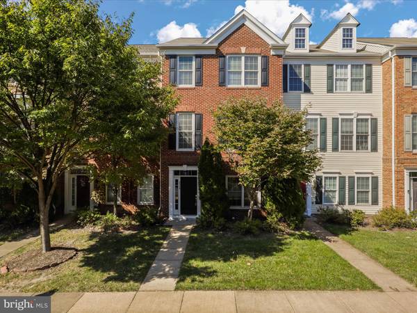 Herndon, VA 20171,2508 BRONZE STONE PL