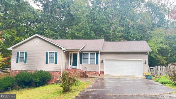 302 LAND OR DR, Ruther Glen, VA 22546