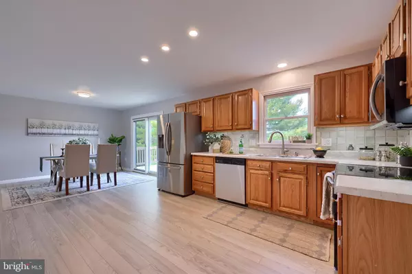 Lancaster, PA 17602,111 PEBBLE RUN