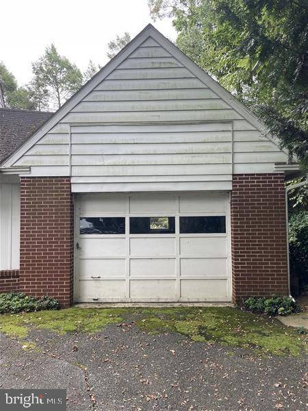 Lancaster, PA 17602,26 CONESTOGA WOODS RD