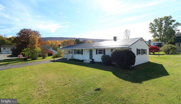 116 HERMAN ST, Pleasant Gap, PA 16823