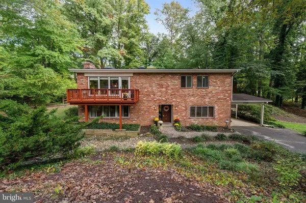 5209 REDWING DR, Alexandria, VA 22312