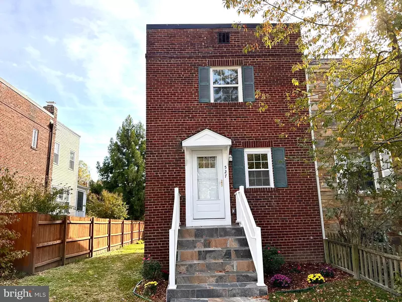 527 E ALEXANDRIA AVE, Alexandria, VA 22301