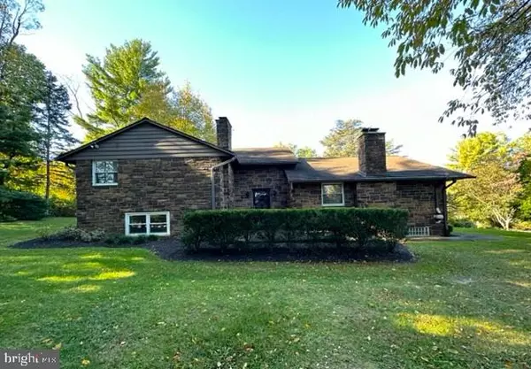 128 DAVID RD, Bala Cynwyd, PA 19004