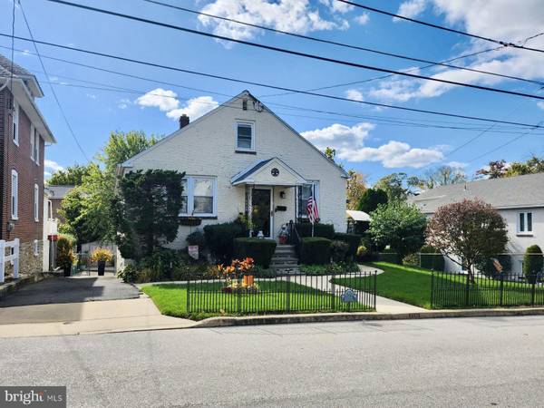 2330 WELDON AVE, Glenside, PA 19038