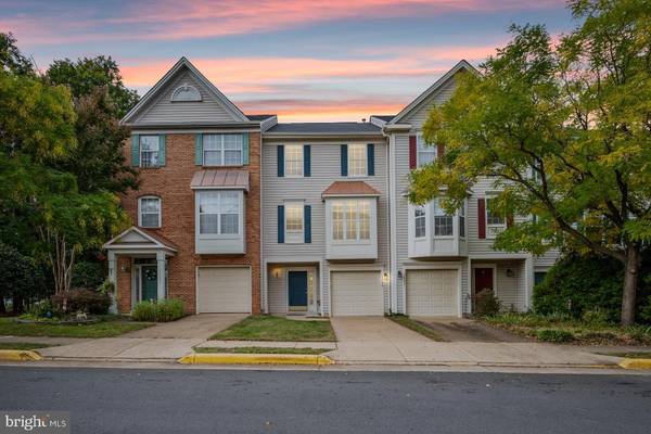 13284 COPPERMILL DR, Herndon, VA 20171