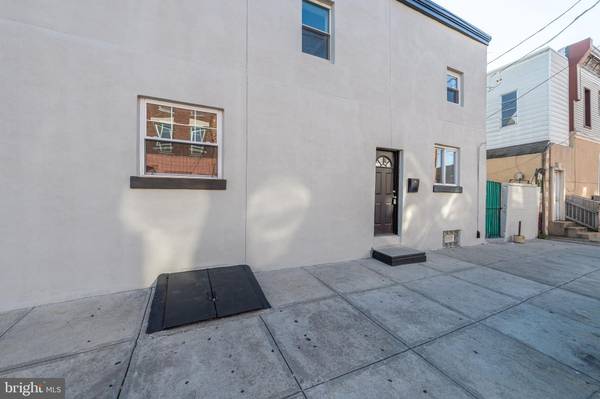 Philadelphia, PA 19148,954 WINTON ST