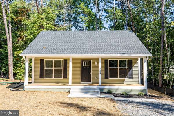 606 FOREST GROVE RD, Colonial Beach, VA 22443