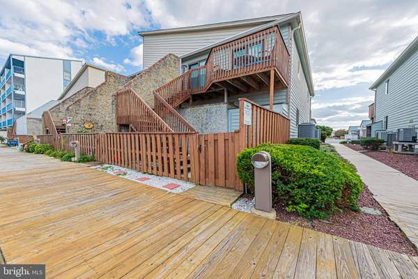 108 120TH ST #9, Ocean City, MD 21842