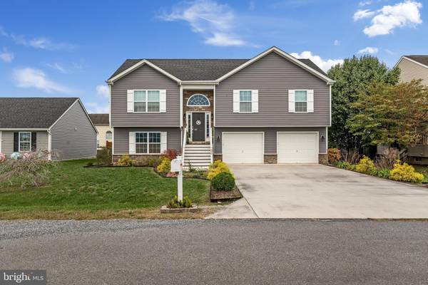 206 CORBIN HEIGHTS WAY, Martinsburg, WV 25404