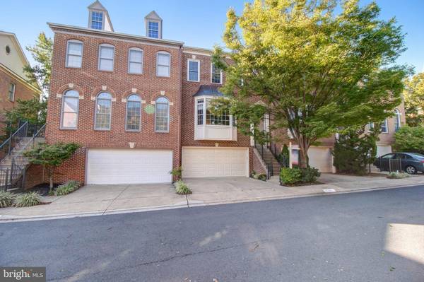 4188 LORD CULPEPER LN, Fairfax, VA 22030