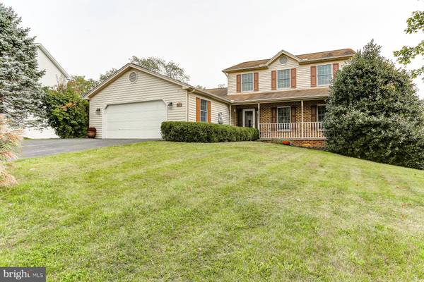 903 SUNNY HILL LN, Harrisburg, PA 17111