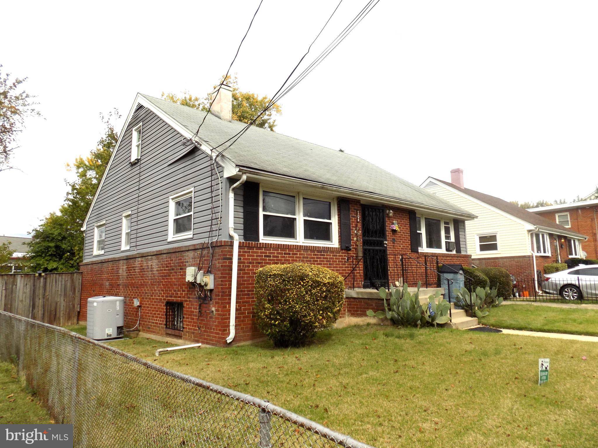 Oxon Hill, MD 20745,704 MAURY AVE
